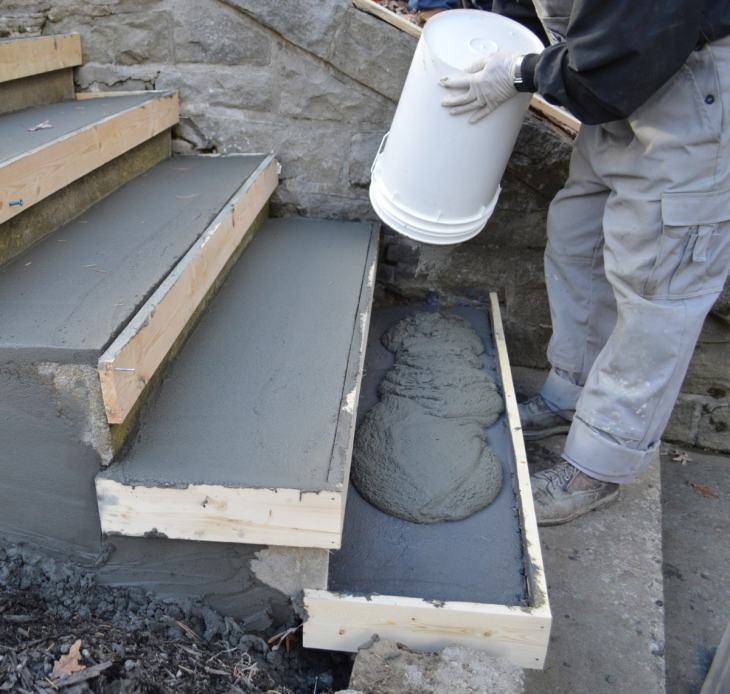 concrete stair contractors during work